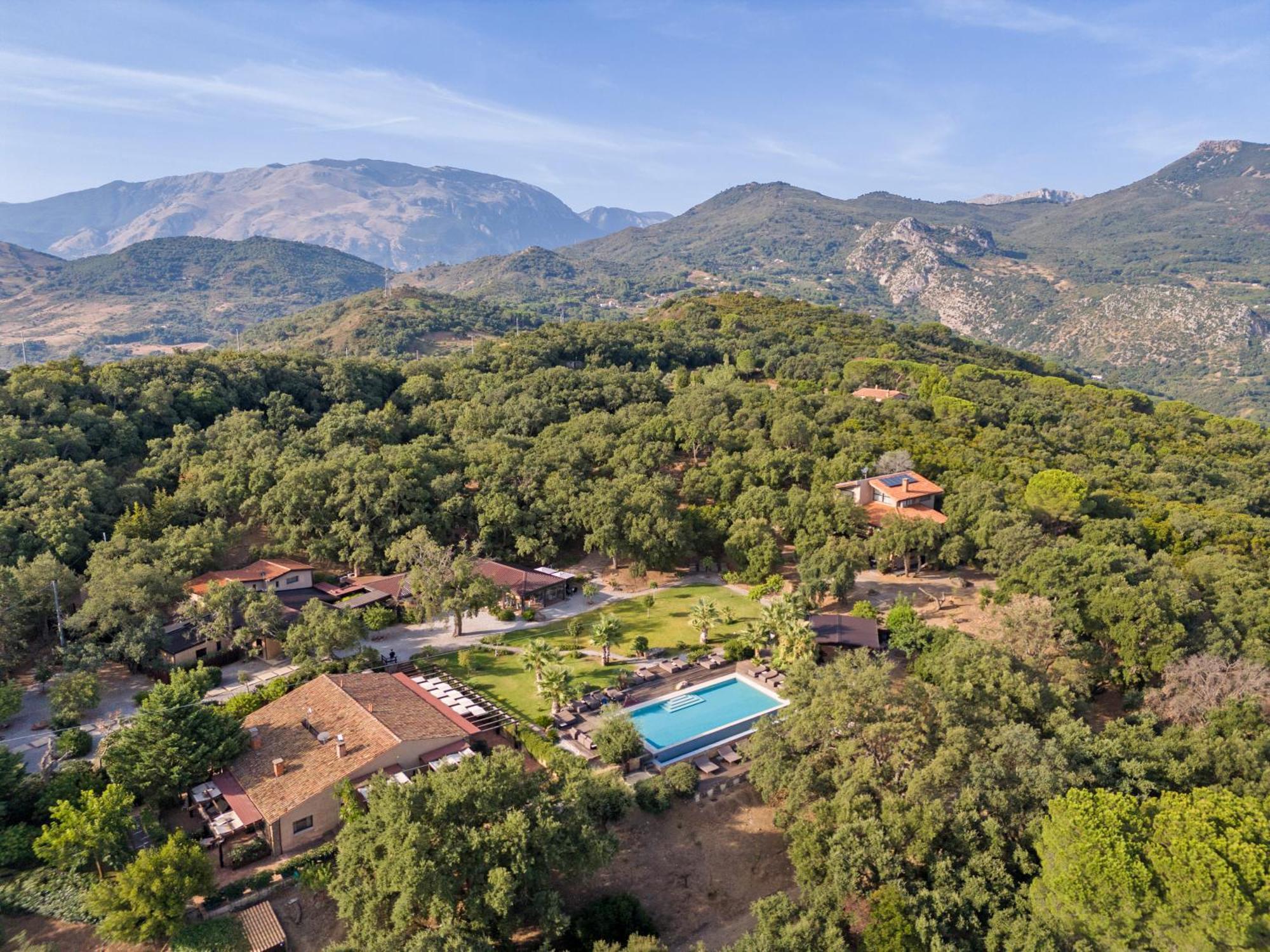 Vallegrande Nature Resort By Geocharme Чефалу Екстер'єр фото